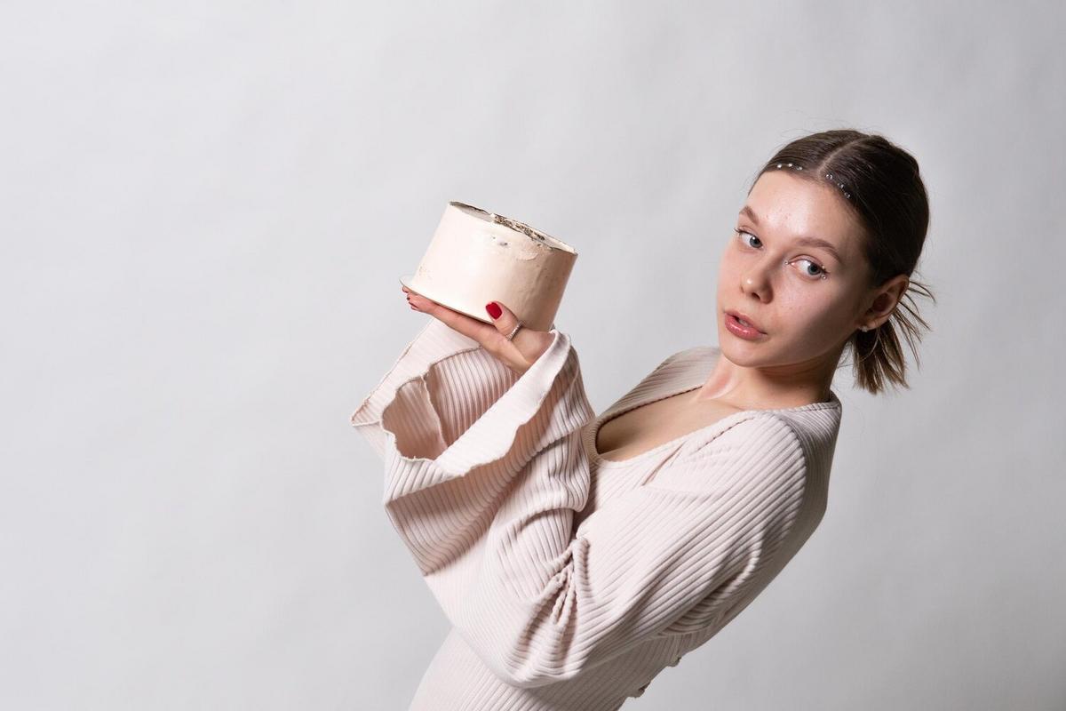 Combining Minimalism and Luxury in Beauty Products